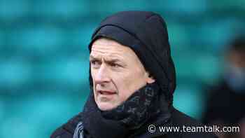 Chris Sutton tells Gary Neville to 'behave' and slams Man Utd great, Klopp over Conte claims - TEAMtalk