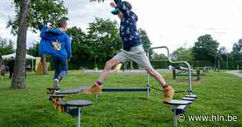 Speelpleintje Merodestraat feestelijk geopend na opknapbeurt: “Fietsbergjes zorgen voor unieke beleving” - Het Laatste Nieuws