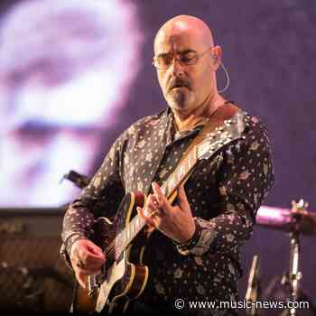Paul 'Bonehead' Arthurs 'sore, but still smiling' as he passes halfway point of cancer treatment