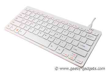 Orange Pi 800 computer in a keyboard