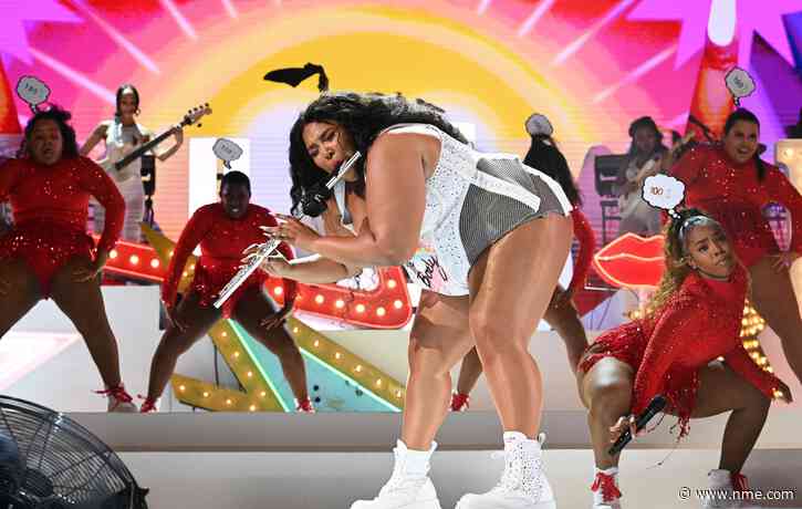 Lizzo calls out “ugly” men who use her name to “insult” women