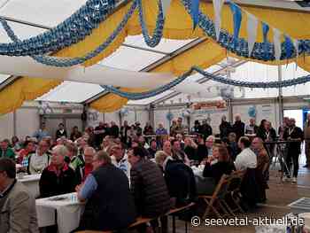 Messe und Party: Der ganze Ort feiert „Schaffendes Stelle“ - seevetal-aktuell.de