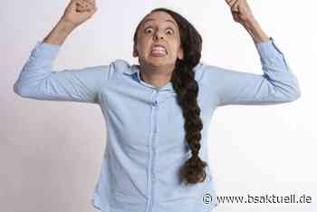 Memmingen: Frau schreit auf der Polizeidienststelle herum und schlägt zu - BSAktuell