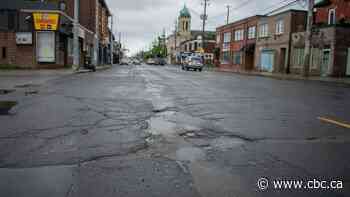 Hamilton road voted worst in Ontario, roads in Ottawa, Toronto and Kingston make CAA list