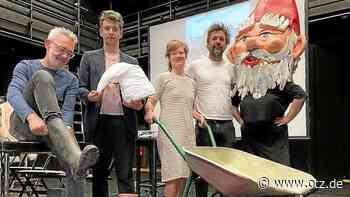 Mit einem Kleingarten-Spektakel verabschiedet sich das „Wunderbaum“-Ensemble vom Jenaer Theaterhaus