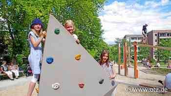 Spielplatz für Kinder und Erwachsene in Winzerla eröffnet