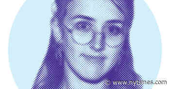 Lucy Moss Unwinds With Songwriting and TikTok Cleaning Tutorials