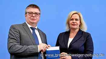 Verfassungsschutz warnt: Zahl der Rechtsextremisten steigt