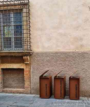Foligno, l'arredo urbano si rifà il look nel centro storico - Il quotidiano che racconta l'Umbria - Umbria Cronaca