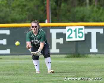 State Tournament Softball Scoreboard: Mackenzie Blaire, Isabella Lopes leads No. 31 Minnechaug comeback & more - MassLive.com