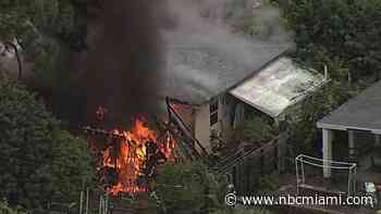 Fire Burns Home in Fort Lauderdale