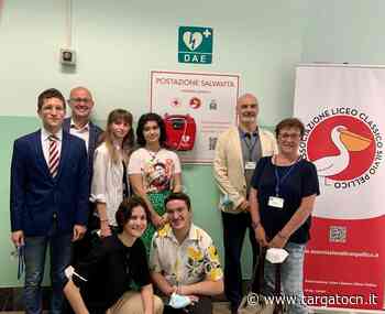 L’Associazione ex allievi del Liceo Classico di Cuneo dona defibrillatori al Pellico-Peano - TargatoCn.it