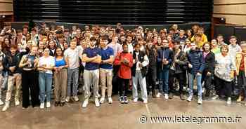 Le lycée Colbert de Lorient célèbre ses sportifs… et leurs 130 médailles ! - Le Télégramme