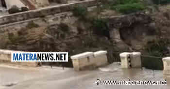 Matera sorpresa dalla grandine, poi spunta l'arcobaleno! Ecco le foto - Matera News