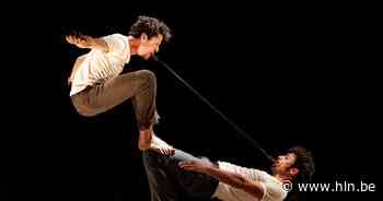 Bijzondere circusvoorstelling aan Huysmanhoeve: 'mondhangen' gecombineerd met pakkend verhaal - Het Laatste Nieuws