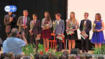 Jugendfeier in Bad Belzig: Humanistischer Regionalverband streitet mit Bad Belzig um Miete für Albert-Baur-Halle - Märkische Allgemeine Zeitung