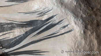 How Dust Avalanches On Mars Reshape The Planet's Surface