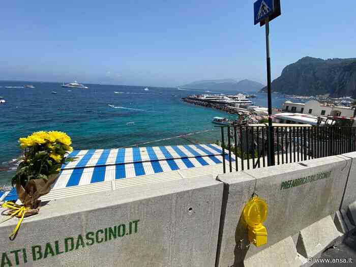 Capri,chiusura notturna per la strada dell'incidente del bus - Agenzia ANSA