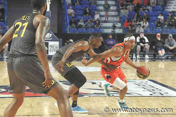 VIDEO: Students from 13 schools cheer on Fraser Valley Bandits at team’s first School Day Game