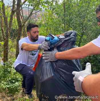Comune Di Avezzano, Tekneko E Volontari Raccolgono Quintali Di Rifiuti Sul Monte Salviano » Terre Marsicane - Terre Marsicane