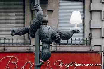 King Kong che fa pole dance, a Milano l'opera di Fatboy e Street Art Frankey - Adnkronos