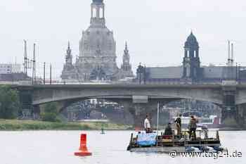 Floß aus Müll geht zwischen Dresden und Magdeburg Elbchemikalien auf den Grund - TAG24