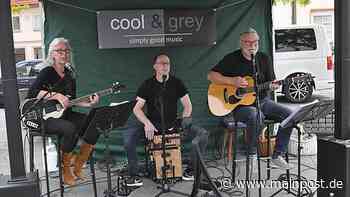 Open Stage in Mellrichstadt: Cooles Trio macht den Marktplatz zur Bühne - Main-Post