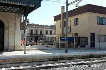 Bagni e biglietteria chiusi e ascensore rotto, la stazione di Trani come nel «vecchio West» - TraniViva