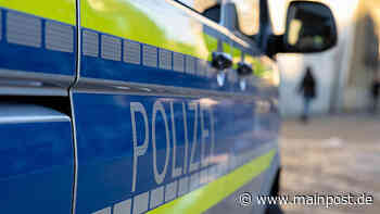 Polizeibericht Lohr: Aggressiver Fußgänger tritt gegen Pkw - Main-Post