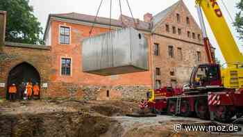 Burg Beeskow: Viele Bauarbeiten - doch was wird aus der Ruine der alten Brauerei? - Märkische Onlinezeitung