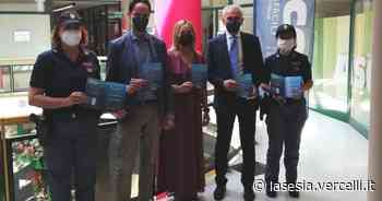 Vercelli: distribuito un depliant informativo sui bambini scomparsi - La Sesia | Cronaca