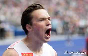 A whirlwind weekend for hurdlers Sydney McLaughlin and Karsten Warholm - CBC.ca