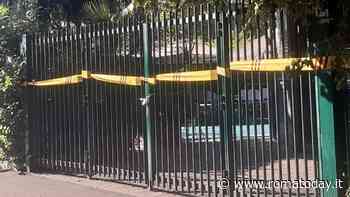 Sigilli al mega-chiosco abusivo dei Parioli, con (almeno) 5 anni di ritardo