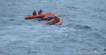 Two men rescued from Bay of Fundy, N.B. as fishing boat sinks