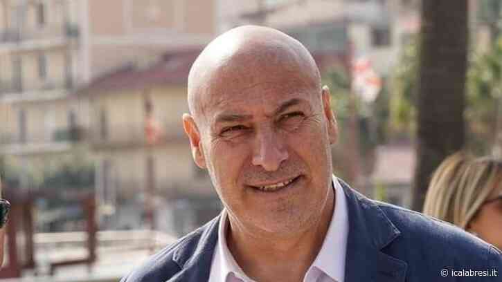 Crotone: Voce cerca il soccorso degli azzurri dopo il crollo del civismo - I Calabresi