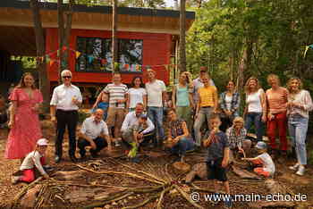 Fröhliche Lieder zur Einweihung des Waldkindergartens in Marktheidenfeld - Main-Echo