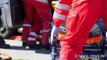 Blaulichtreport für Ulm, 08.06.2022: (UL) Blaubeuren - Rennradfahrer schwer verletzt / Am Dienstag stießen bei Blaubeuren ein Fahrrad und ein Auto zusammen. - news.de