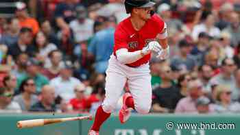 Boston’s Kiké Hernández goes on injured list for hip strain - Belleville News-Democrat