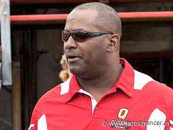 CFL Hall of Famer Leroy Blugh returns to coach Queen's Gaels - Belleville Intelligencer