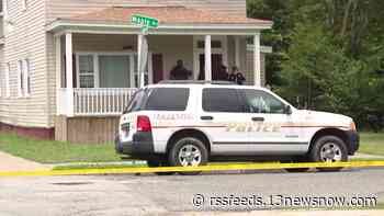 Police searching for vehicle of interest after 3 killed, 1 other hurt in Portsmouth shooting