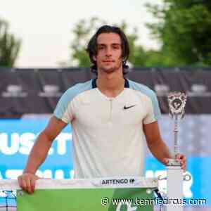 Lorenzo Musetti riparte da Forlì, per volare sull'erba - Tennis Circus