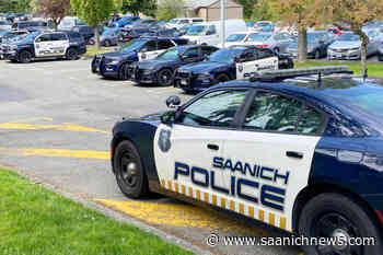 Racing motorbikes outrun Saanich cops, reach speeds up to 270 km/h – Saanich News - Saanich News