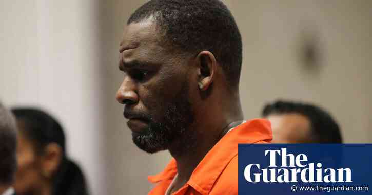 R Kelly should get at least 25 years in prison, prosecutors say