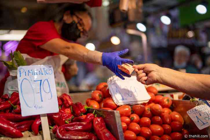 Two-thirds of Americans expect inflation to get worse: poll