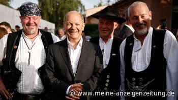 Ukraine-Krieg: Soldaten aus Mariupol in Haft – Scholz betont Notwendigkeit der Sanktionen