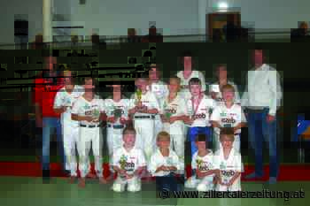 Tiroler Ranggler-Meisterschaft in Brixen im Thale - Zillertaler Zeitung