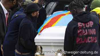 Weißer Polizeibeamter nach Tötung eines Schwarzen angeklagt