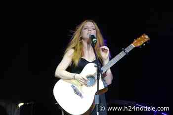 Noemi in concerto a Formia per San Giovanni - h24 notizie