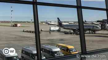 Sanctions weigh on Russia′s aviation industry | Business | Economy and finance news from a German perspective - DW (English)