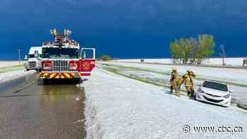 Hail coats Regina area in white, sends cars into ditches